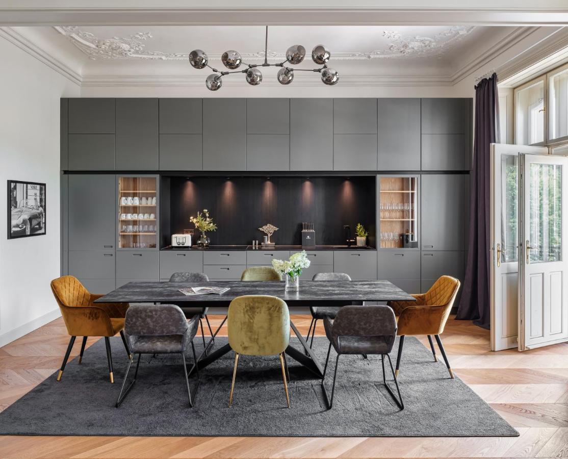 Mn6 Luxury Suites By Adrez Praga Exterior foto