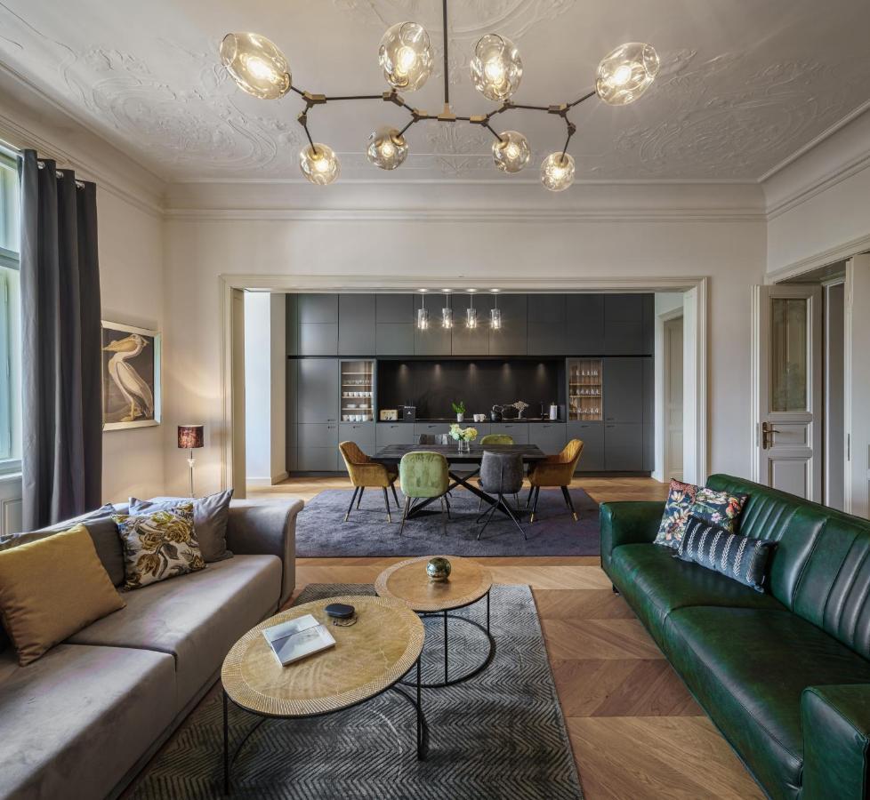 Mn6 Luxury Suites By Adrez Praga Exterior foto