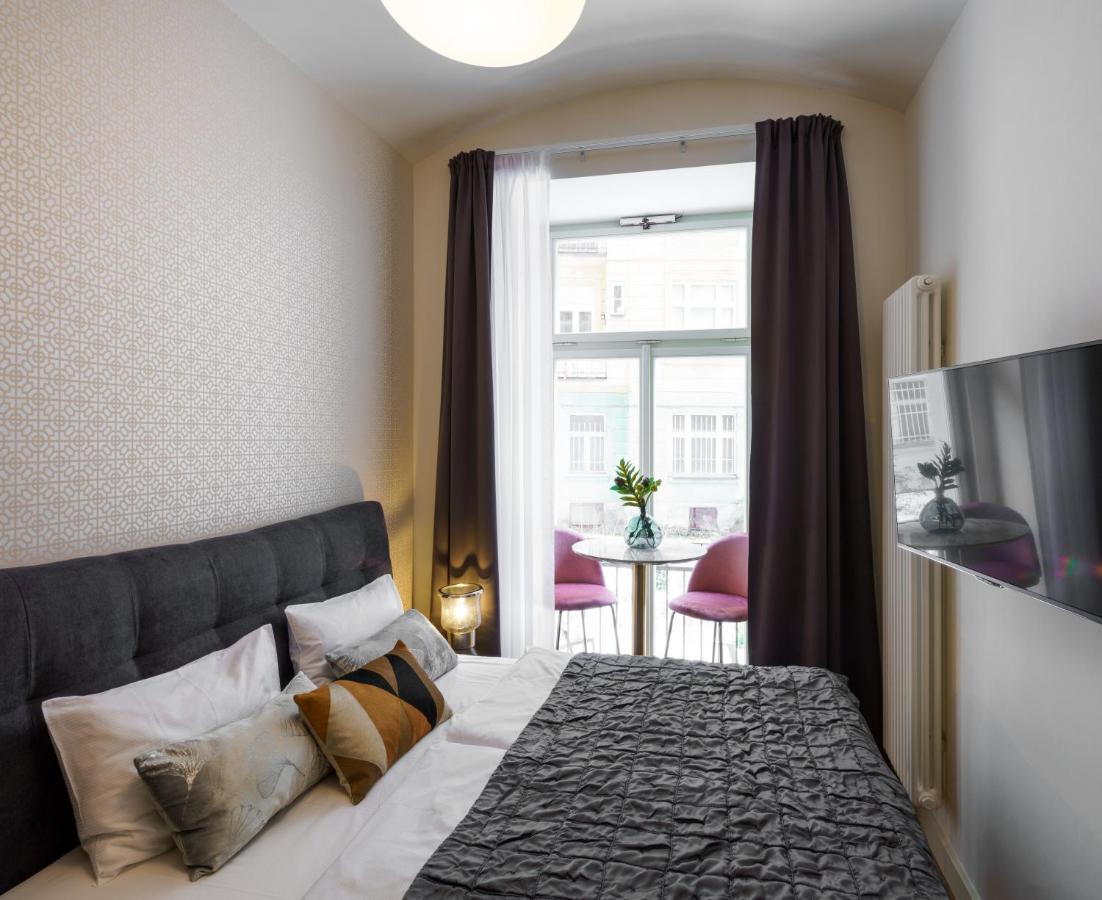 Mn6 Luxury Suites By Adrez Praga Exterior foto